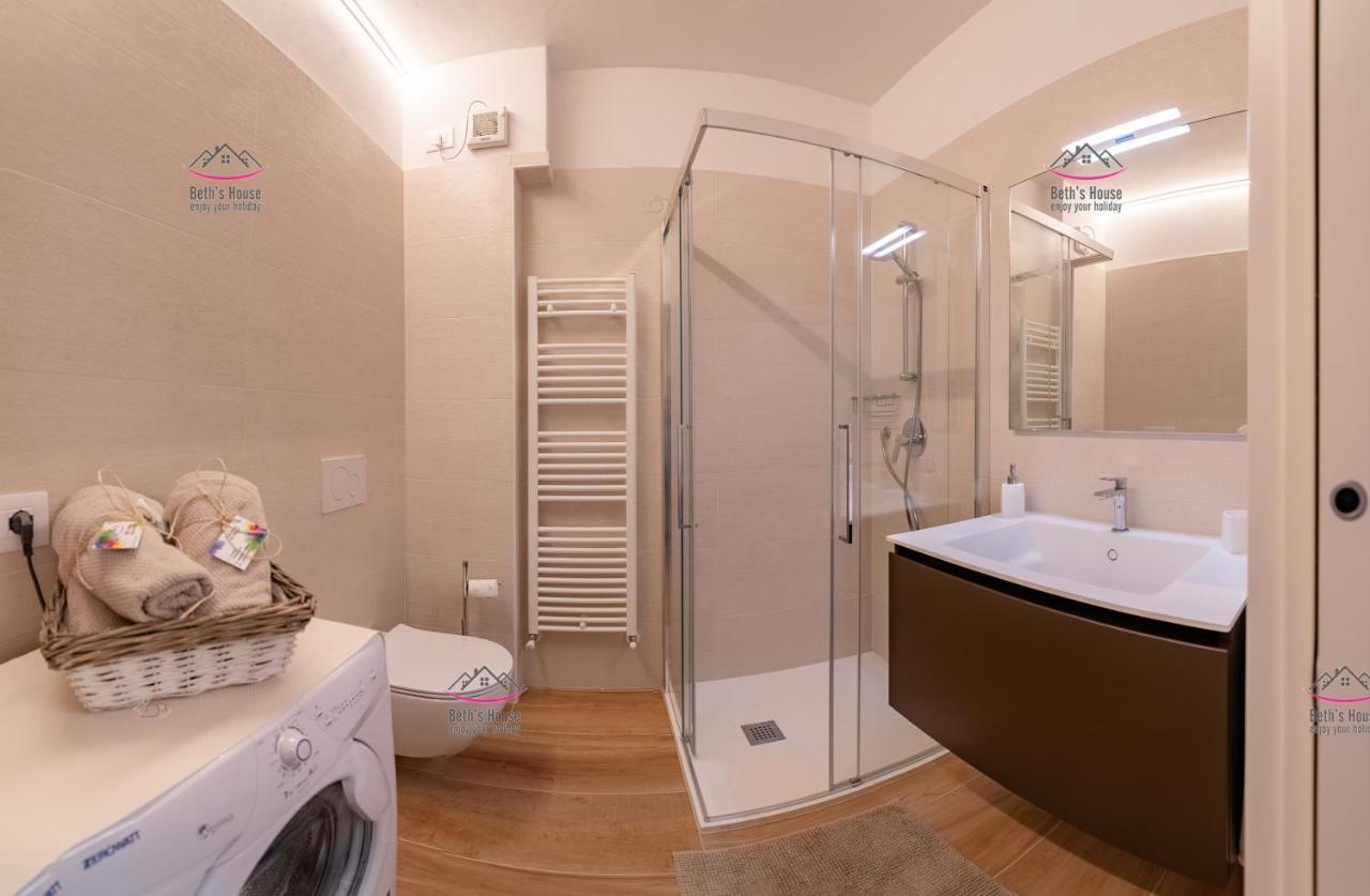 Garden Beth'S House Apartment Brenzone sul Garda Ngoại thất bức ảnh