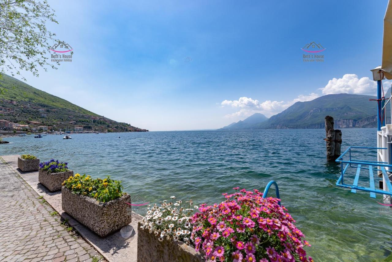 Garden Beth'S House Apartment Brenzone sul Garda Ngoại thất bức ảnh