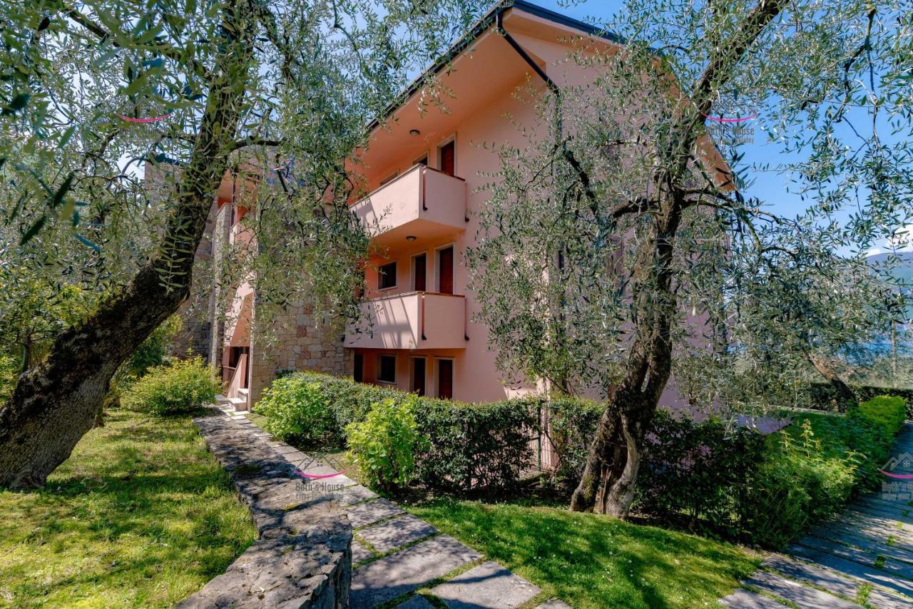 Garden Beth'S House Apartment Brenzone sul Garda Ngoại thất bức ảnh